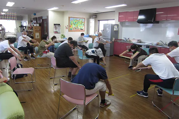 チェアdeストレッチ